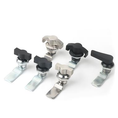 Como funciona a fechadura do cilindro Yitailock em diferentes gabinetes elétricos?